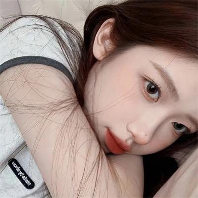 阿吉小姐